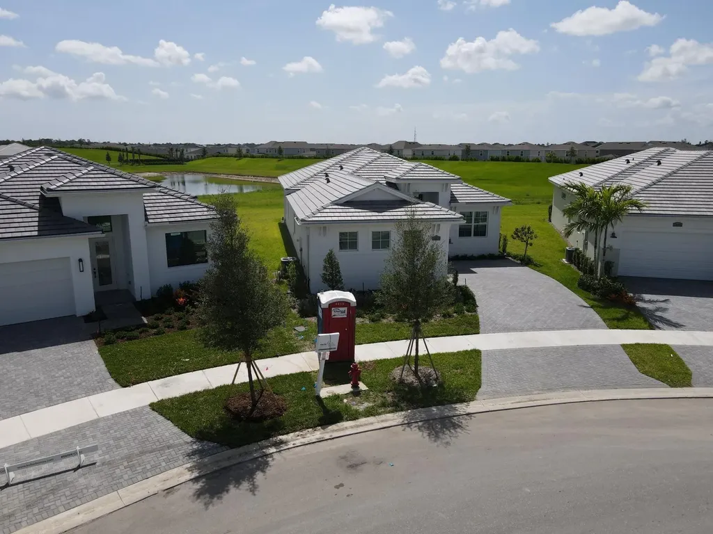 10231 SW Latium Way Port St Lucie FL 34987