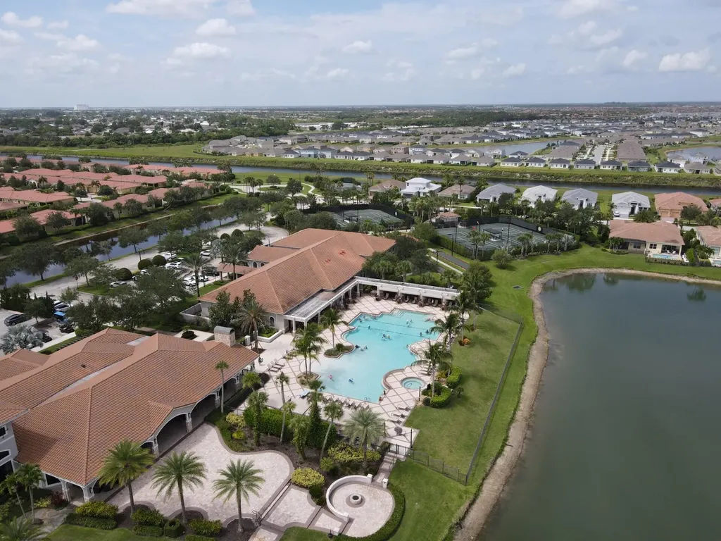 10231 SW Latium Way Port St Lucie FL 34987