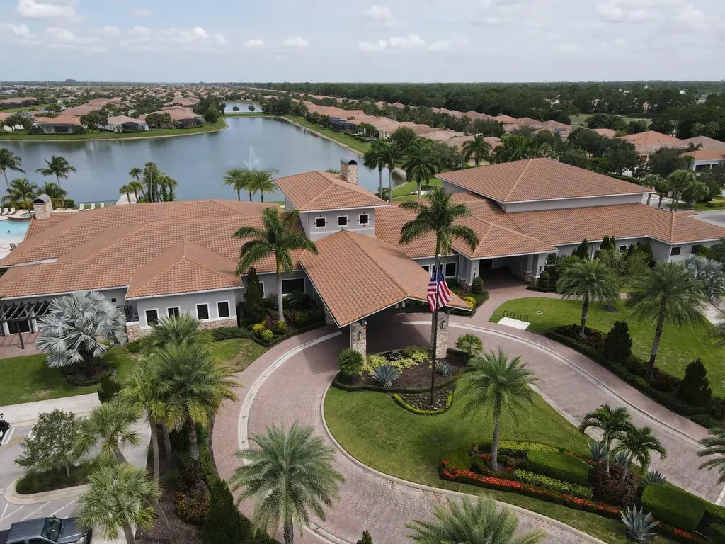 10231 SW Latium Way Port St Lucie FL 34987