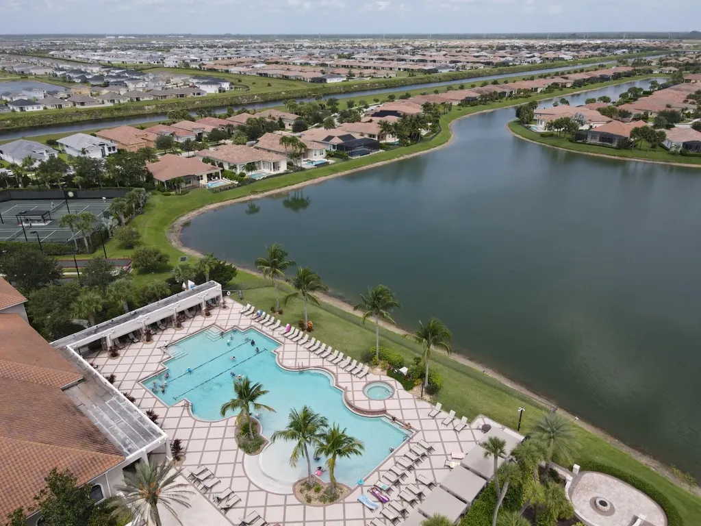 10231 SW Latium Way Port St Lucie FL 34987