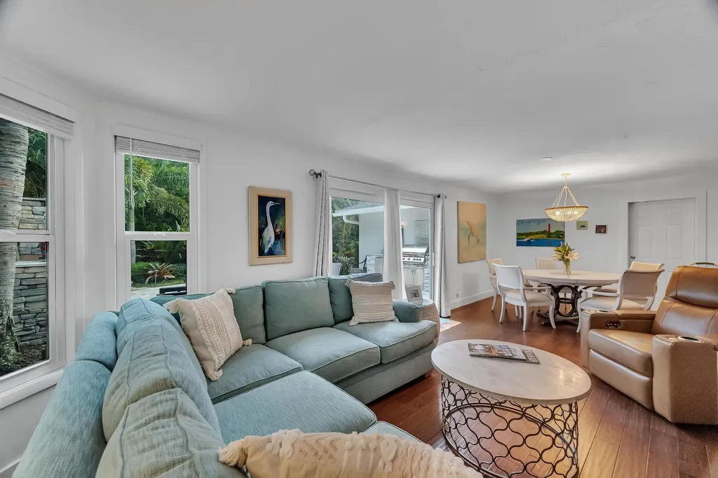 924 Pompano Drive Jupiter FL 33458