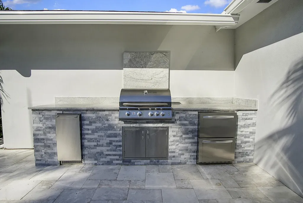 924 Pompano Drive Jupiter FL 33458