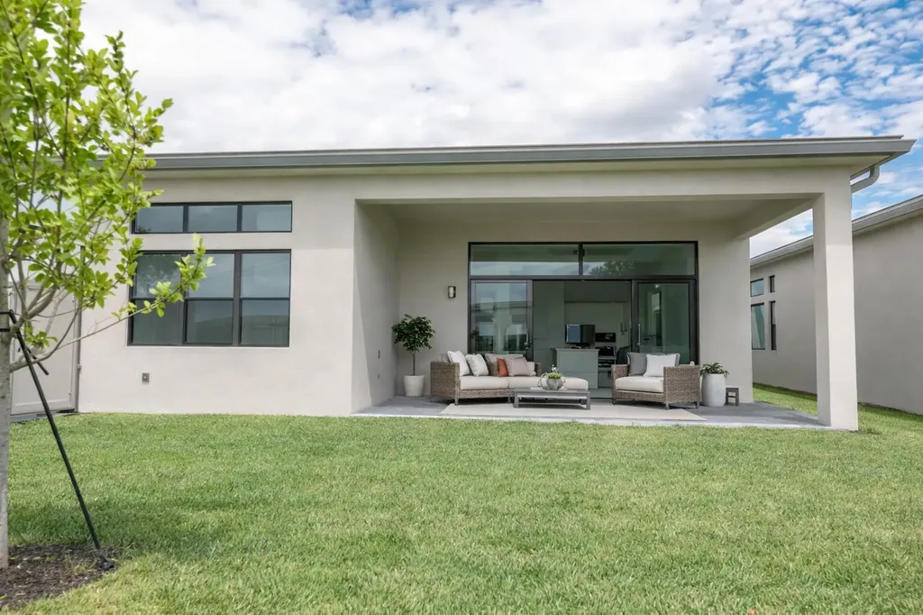 8252 Crystal Downs Avenue Boca Raton FL 33434