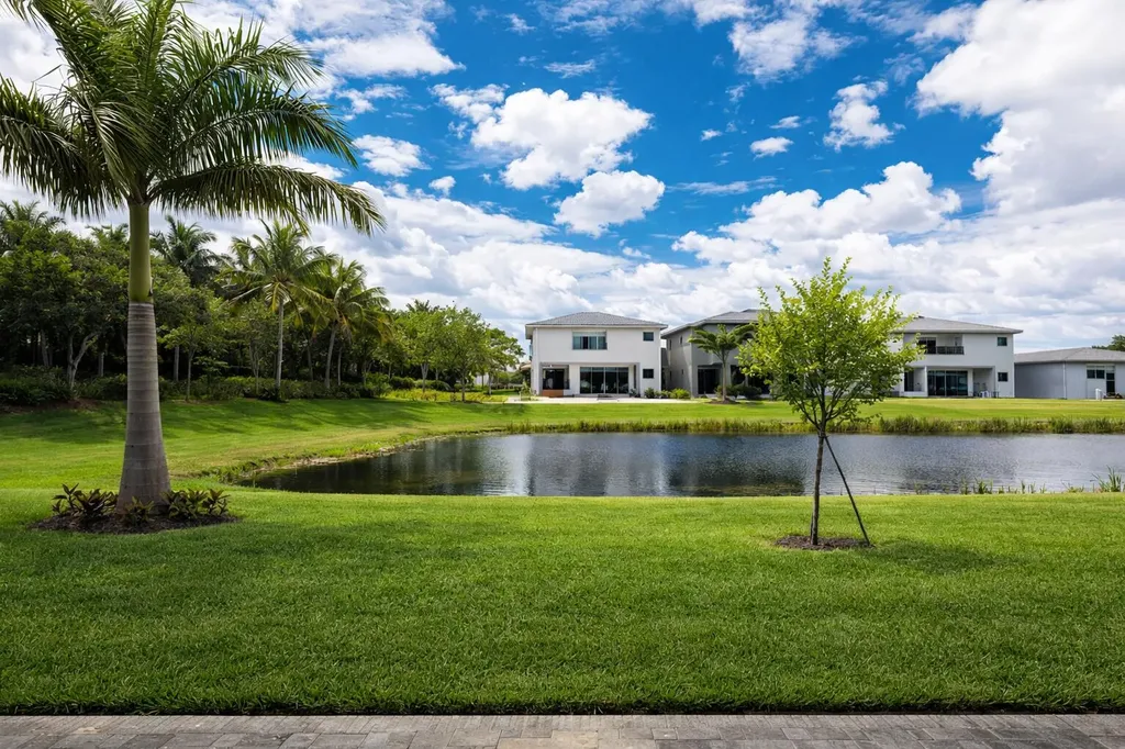 8252 Crystal Downs Avenue Boca Raton FL 33434