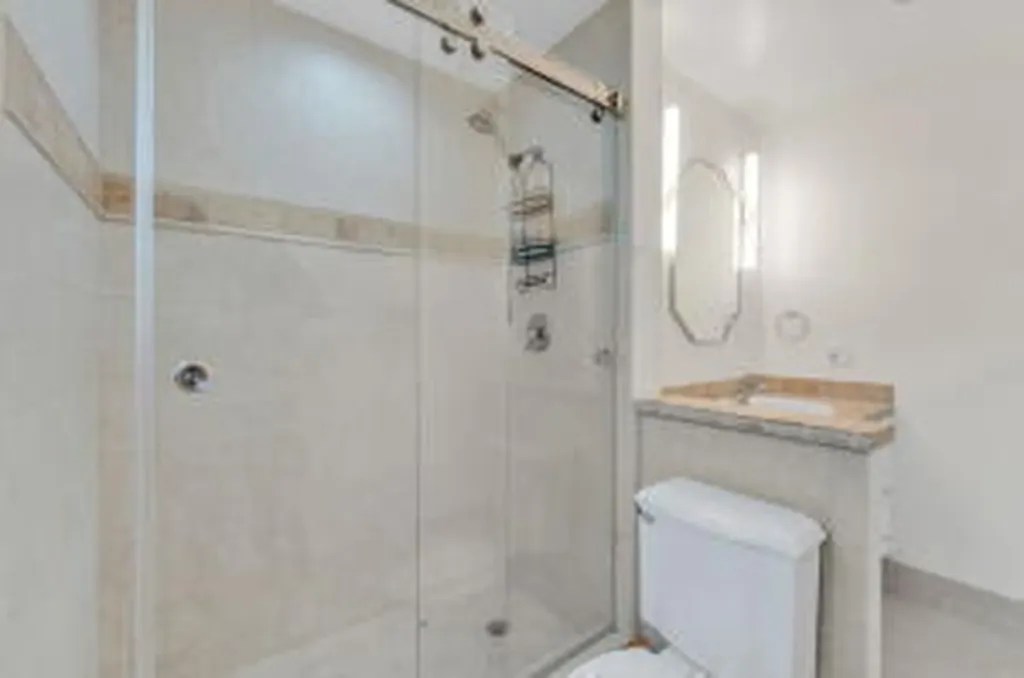 2070 NE 27th Street Lighthouse Point FL 33064