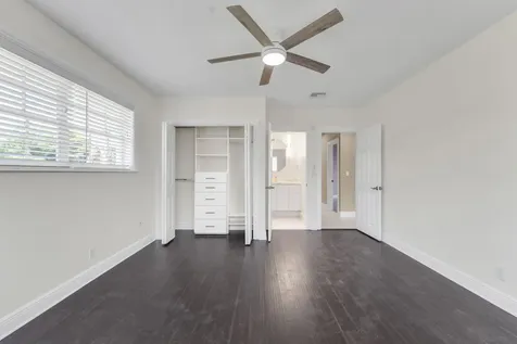 2070 NE 27th Street Lighthouse Point FL 33064
