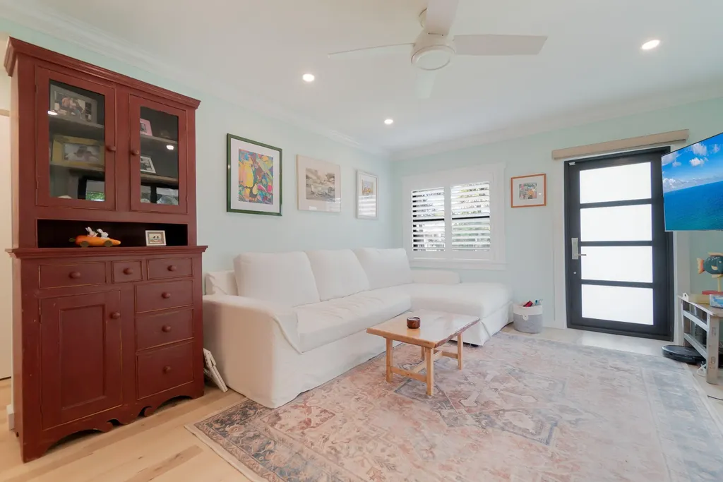 301 S Swinton Avenue Delray Beach FL 33444