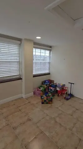 1435 NE 182nd Street North Miami Beach FL 33162