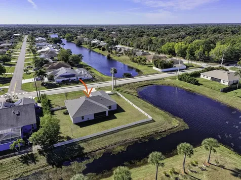 2501 SE Mariposa Avenue Port St Lucie FL 34952