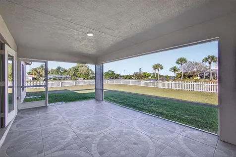 2501 SE Mariposa Avenue Port St Lucie FL 34952