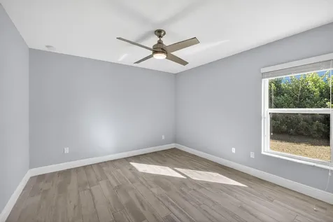 2501 SE Mariposa Avenue Port St Lucie FL 34952