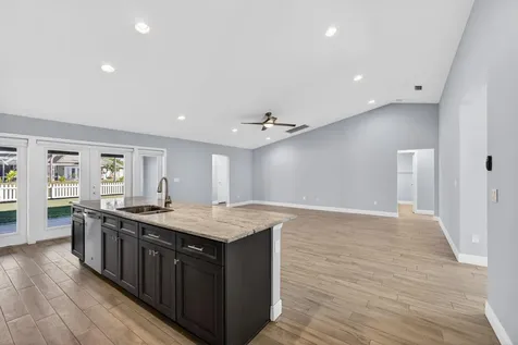 2501 SE Mariposa Avenue Port St Lucie FL 34952