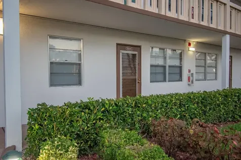 1006 Guildford A Boca Raton FL 33434