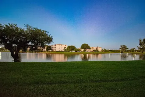 1006 Guildford A Boca Raton FL 33434