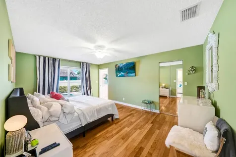 7661 W Country Club Boulevard Boca Raton FL 33487