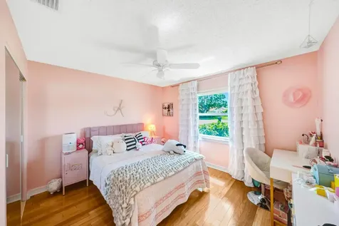 7661 W Country Club Boulevard Boca Raton FL 33487