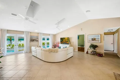 7661 W Country Club Boulevard Boca Raton FL 33487