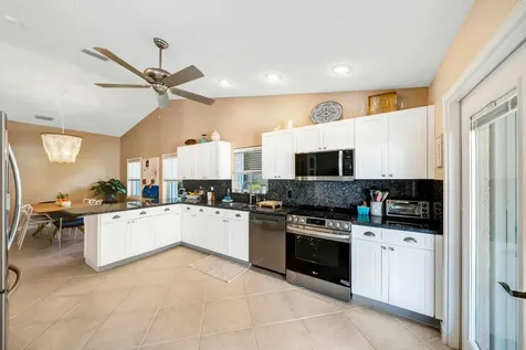 7661 W Country Club Boulevard Boca Raton FL 33487