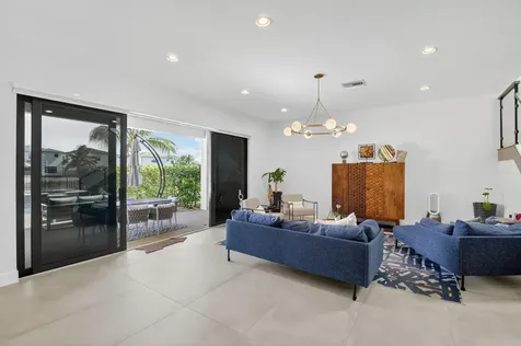 8573 Apple Falls Lane Boca Raton FL 33496