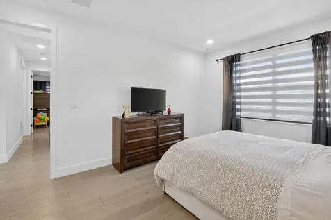 8573 Apple Falls Lane Boca Raton FL 33496