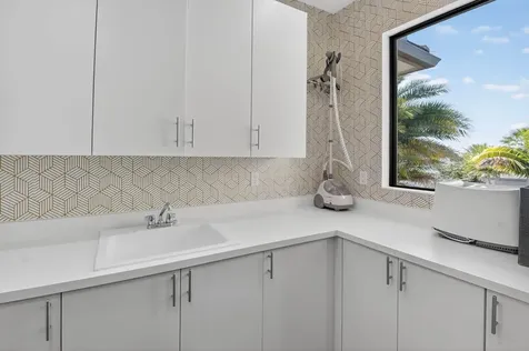 8573 Apple Falls Lane Boca Raton FL 33496