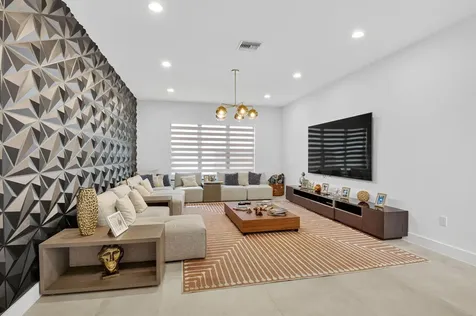 8573 Apple Falls Lane Boca Raton FL 33496