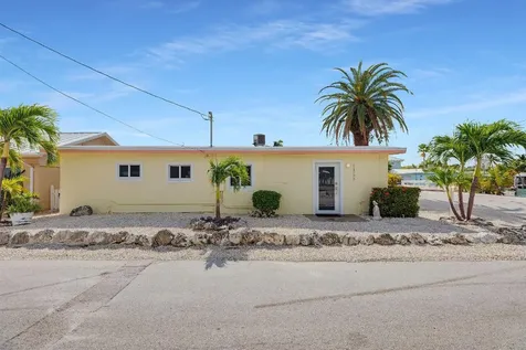 11725 3rd Avenue Ocean Marathon FL 33050