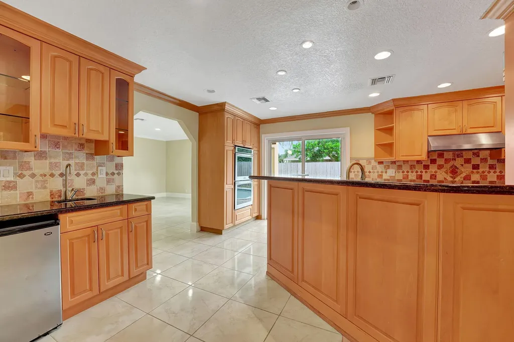 1300 NE 26th Avenue NE Pompano Beach FL 33062
