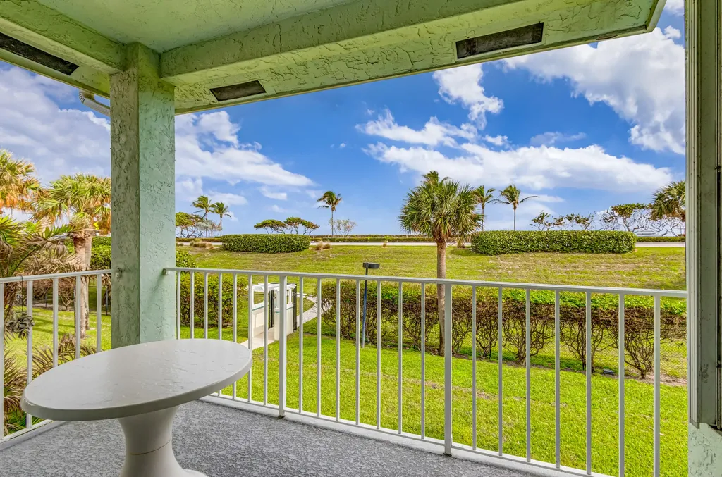 303 Mainsail Circle Jupiter FL 33477