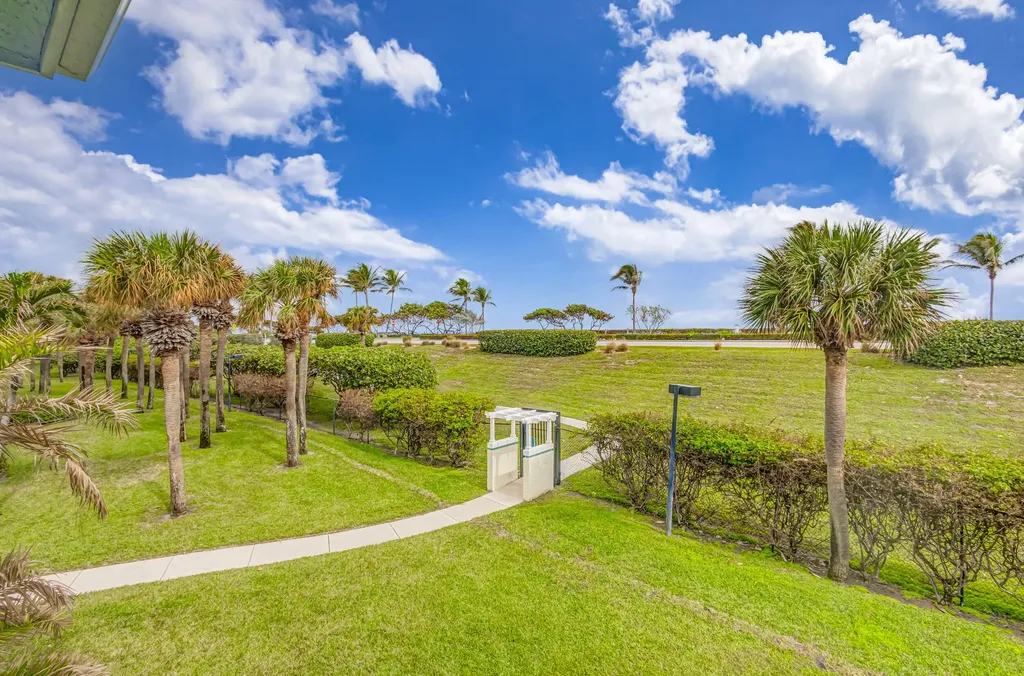303 Mainsail Circle Jupiter FL 33477