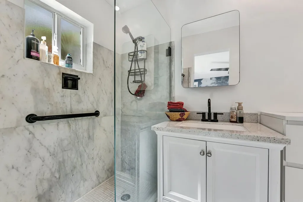 1198 Hillsboro Mile Hillsboro Beach FL 33062