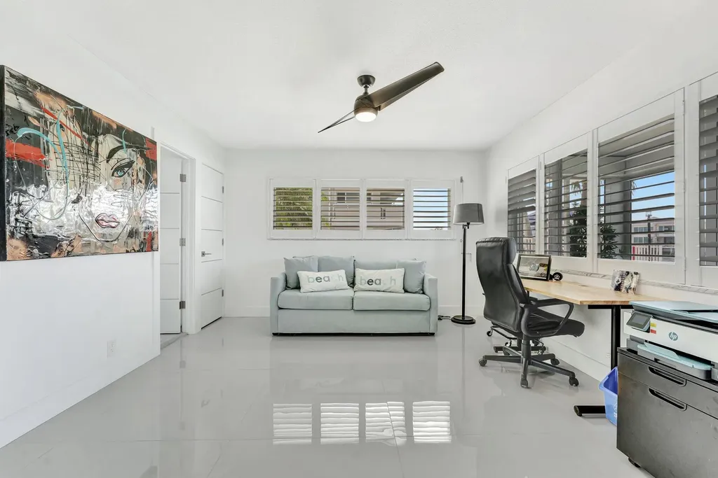 1198 Hillsboro Mile Hillsboro Beach FL 33062