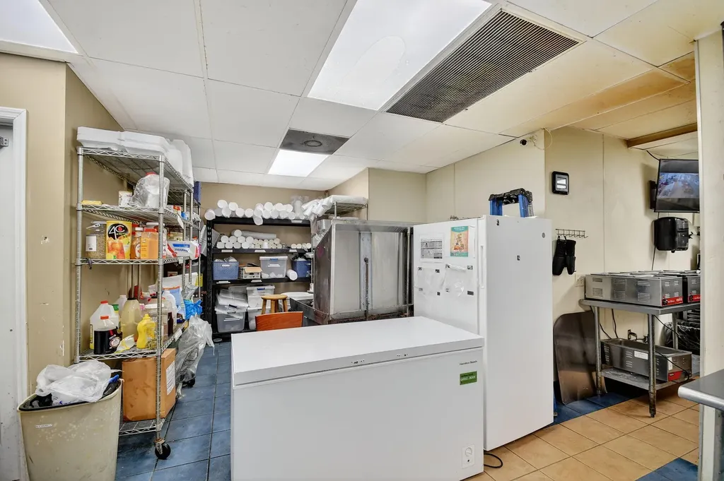 1541 W Blue Heron Boulevard Riviera Beach FL 33404