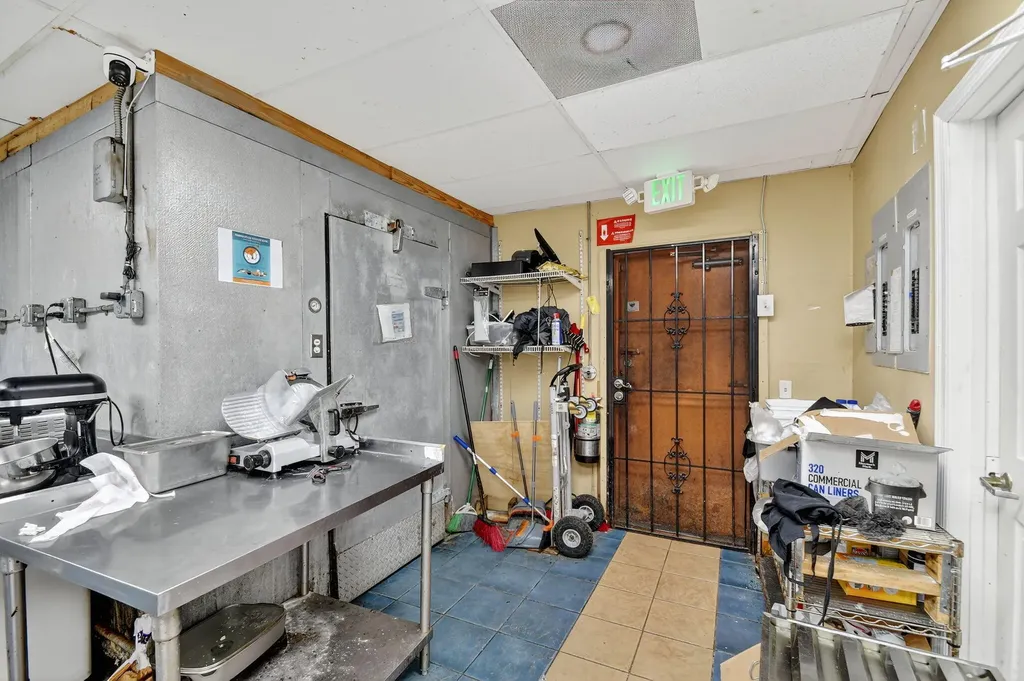 1541 W Blue Heron Boulevard Riviera Beach FL 33404