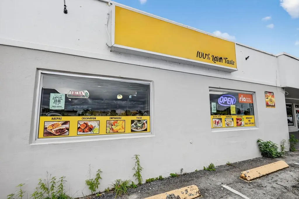 1541 W Blue Heron Boulevard Riviera Beach FL 33404