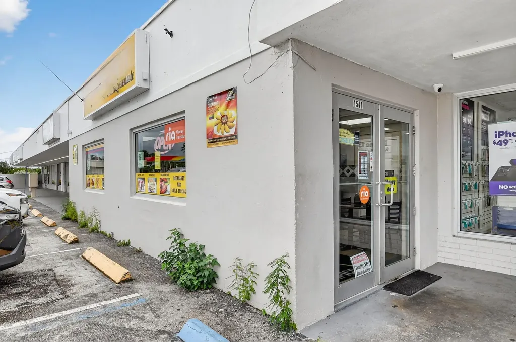 1541 W Blue Heron Boulevard Riviera Beach FL 33404