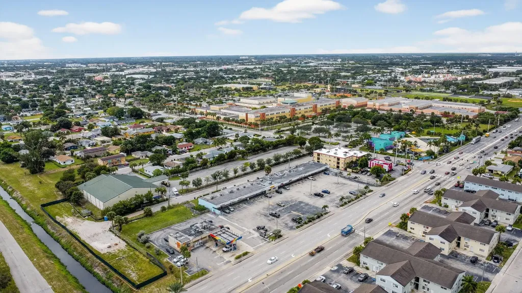1541 W Blue Heron Boulevard Riviera Beach FL 33404