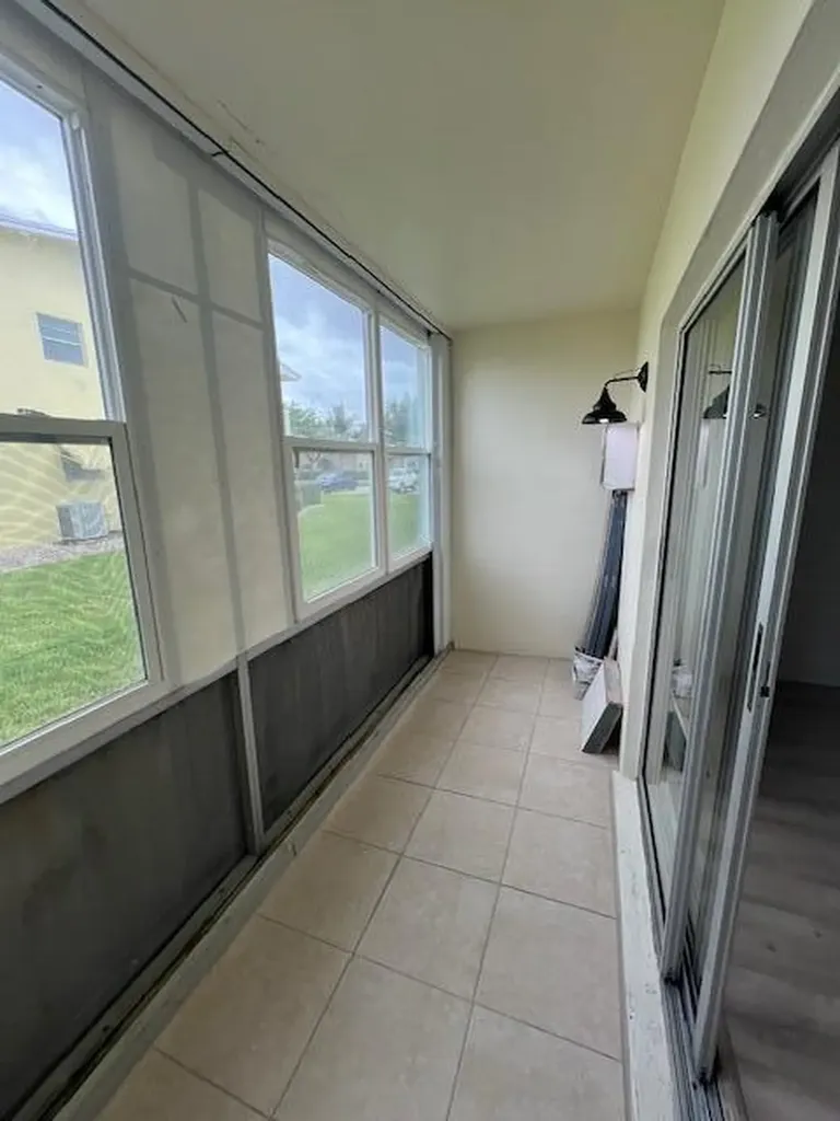 124 Sheffield F West Palm Beach FL 33417
