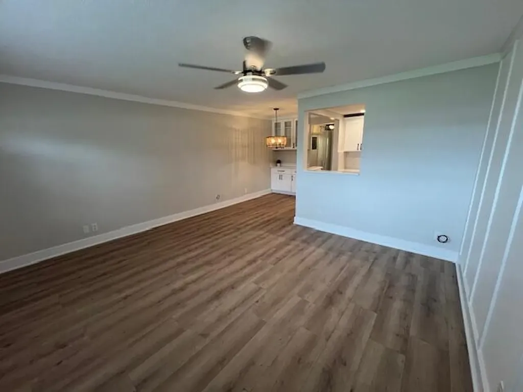 124 Sheffield F West Palm Beach FL 33417