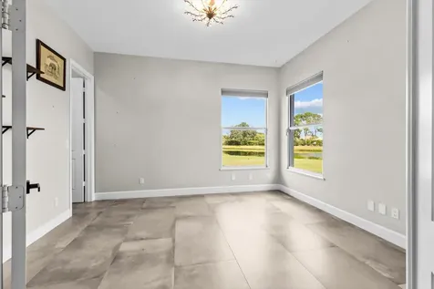958 SW Grand Reserves Boulevard Port St Lucie FL 34986