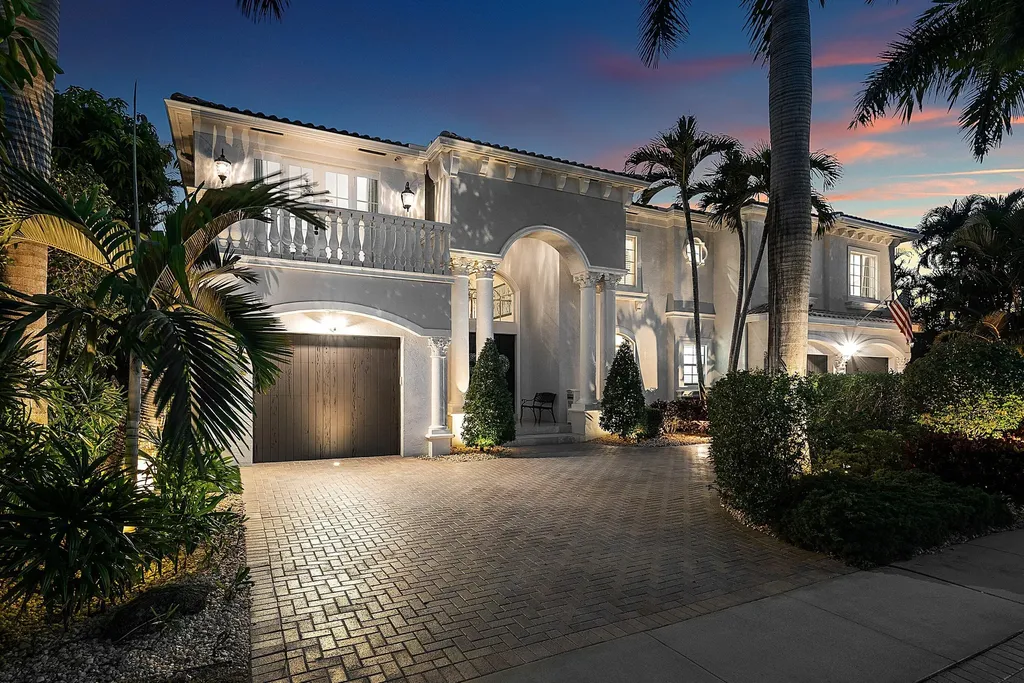 712 NE 71st Street Boca Raton FL 33487