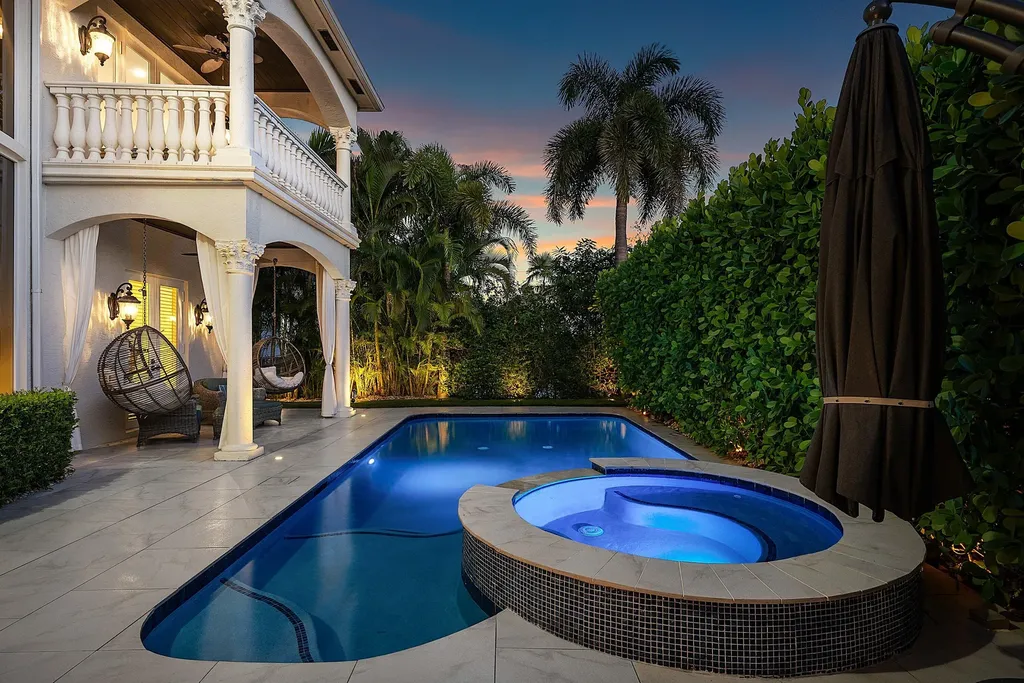 712 NE 71st Street Boca Raton FL 33487