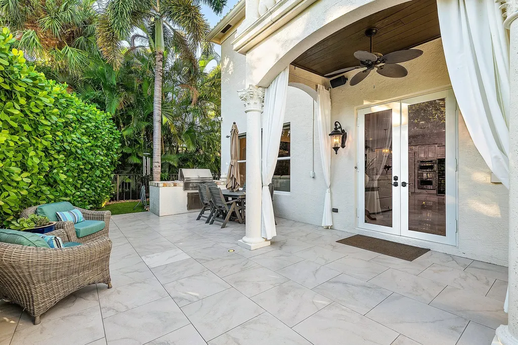 712 NE 71st Street Boca Raton FL 33487