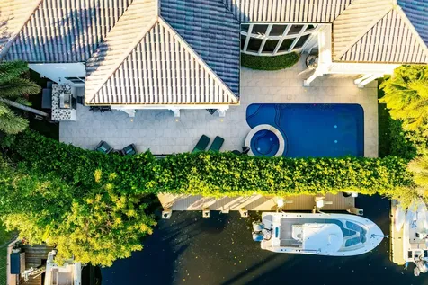 712 NE 71st Street Boca Raton FL 33487