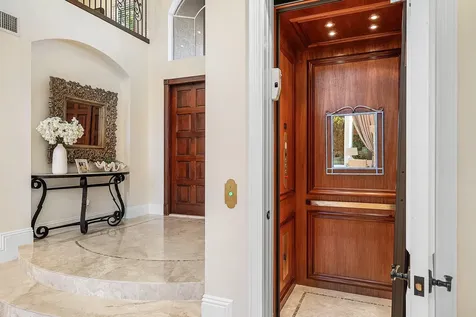 712 NE 71st Street Boca Raton FL 33487