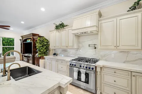 712 NE 71st Street Boca Raton FL 33487