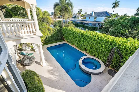 712 NE 71st Street Boca Raton FL 33487