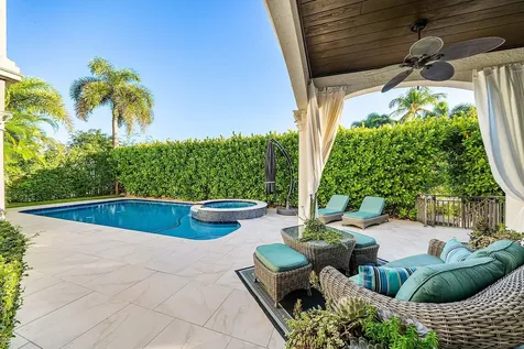 712 NE 71st Street Boca Raton FL 33487