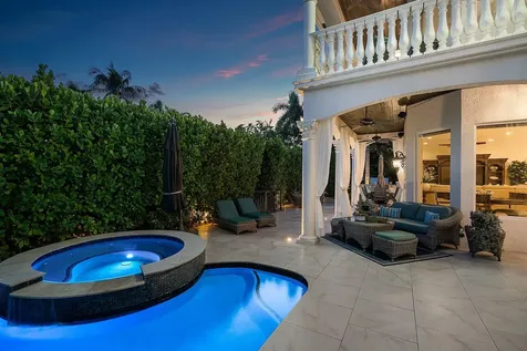 712 NE 71st Street Boca Raton FL 33487