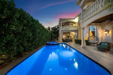 712 NE 71st Street Boca Raton FL 33487